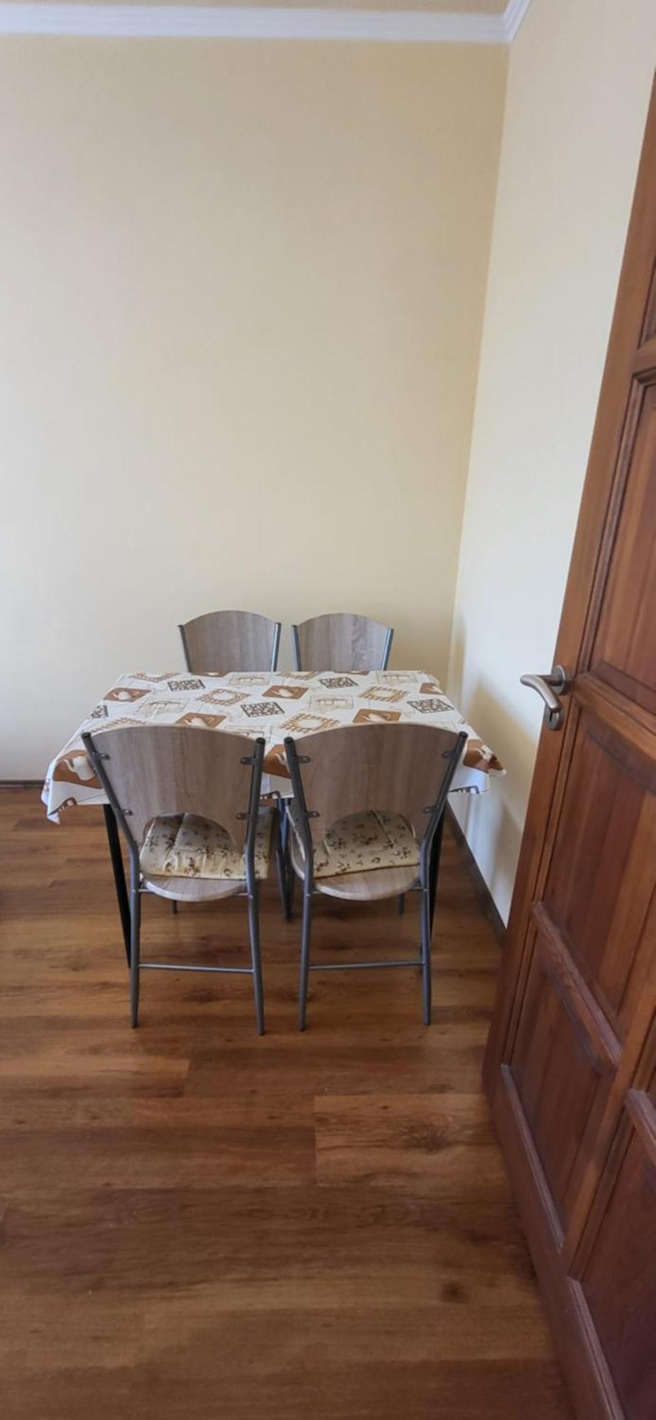 Bastya Apartmanhaz Sarvar Luaran gambar