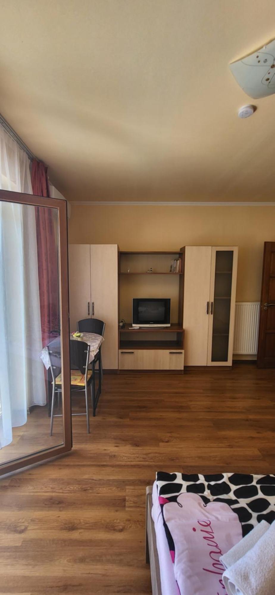 Bastya Apartmanhaz Sarvar Luaran gambar